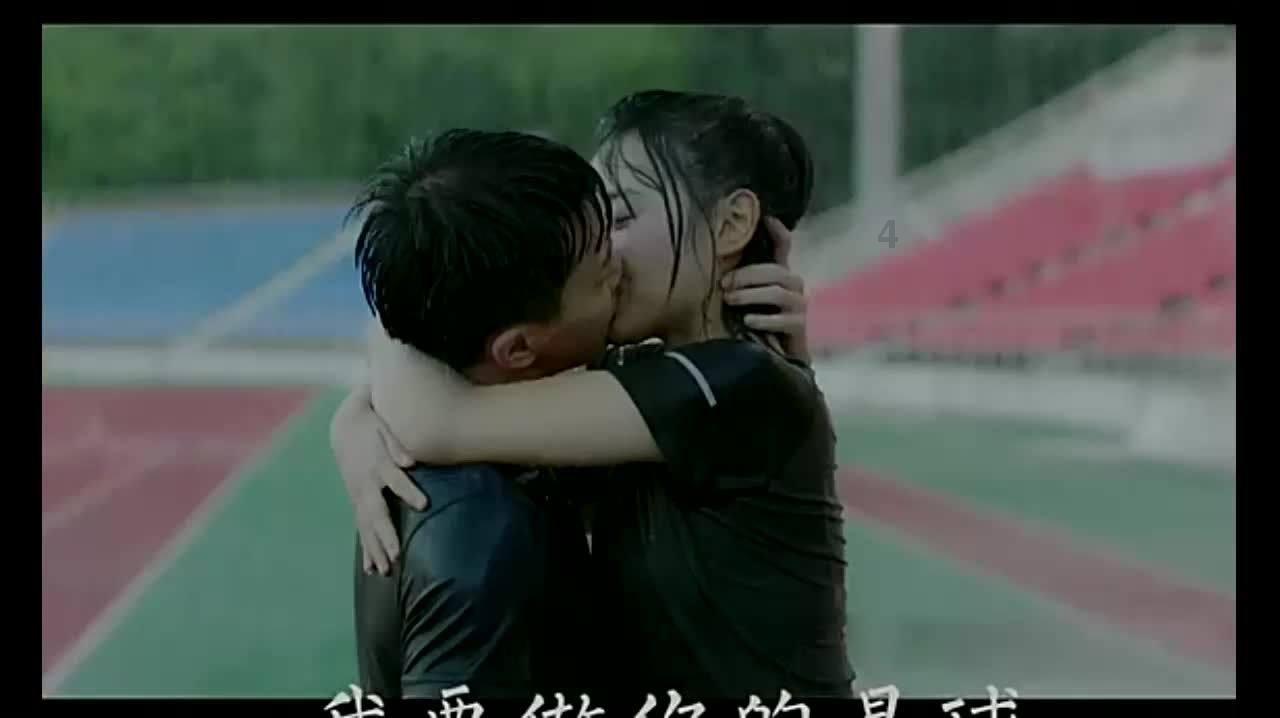 夏日时尚的爱丽